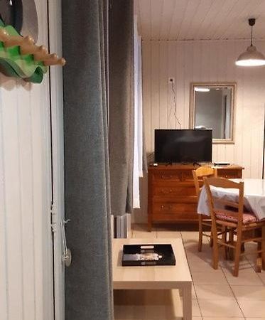 Gite Le Chalet Vert Frambouhans Luaran gambar